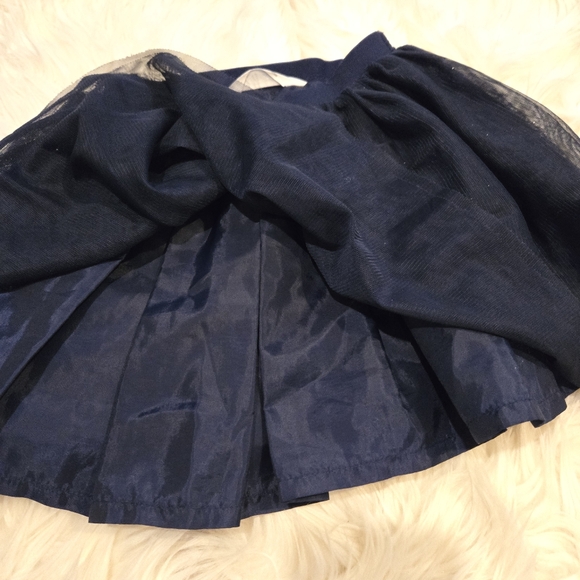 🆕️3/$30🏖H&M Tulle Skirt - Picture 3 of 3